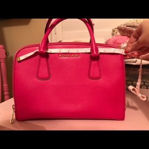 Micheal kors handbag